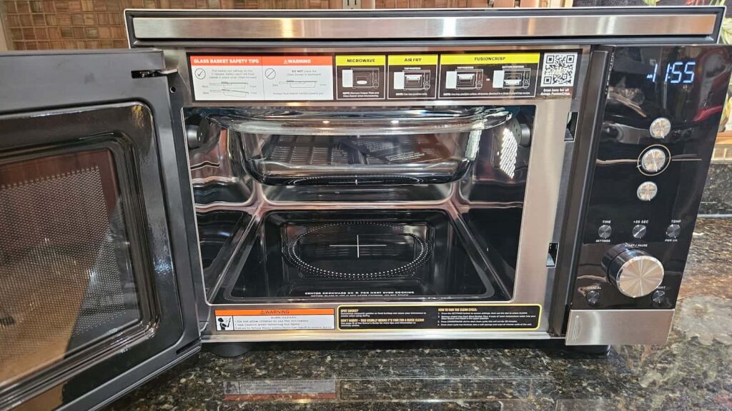 Ninja Crispi Microwave Interior